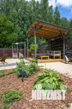 Дом 42м&sup2;, 2-этажный, посуточно, 