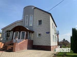 Дом 250м², 2-этажный, на длительный срок, 