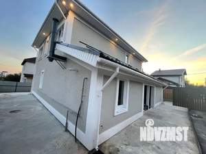 Дом 240м&sup2;, 2-этажный, посуточно, 