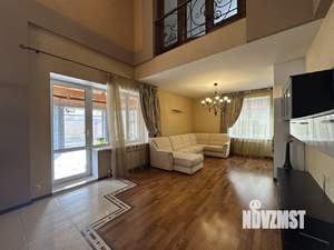 Коттедж 320м², 2-этажный, на длительный срок, 