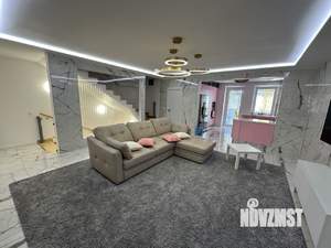 Таунхаус 216м², 3-этажный, участок 2 сот.  