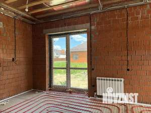 Дом 100м², 2-этажный, участок 5 сот.  