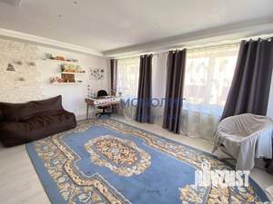 Коттедж 300м², 3-этажный, участок 1 сот.  