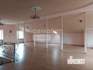 Дом 650м², 3-этажный, участок 16 сот.  
