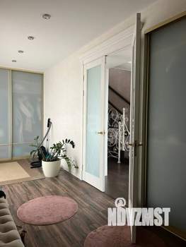 Таунхаус 185м², 3-этажный, участок 3 сот.  