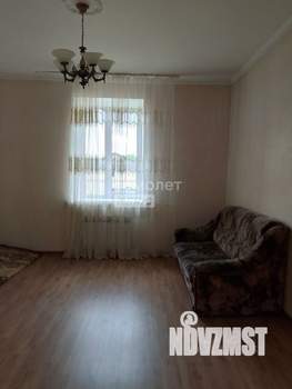 Дом 650м², 3-этажный, участок 16 сот.  