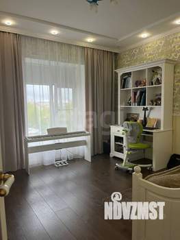 Таунхаус 185м², 3-этажный, участок 3 сот.  