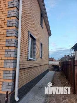 Таунхаус 190м², 3-этажный, участок 5 сот.  