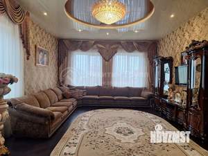 Дом 366м², 3-этажный, участок 5 сот.  