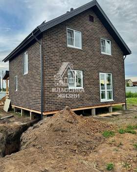 Дом 105м², 2-этажный, участок 5 сот.  