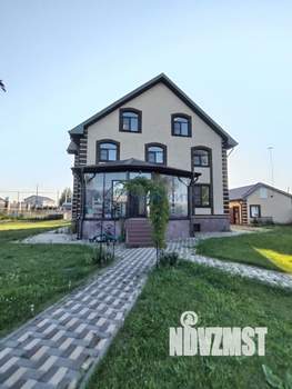 Коттедж 417м², 3-этажный, участок 15 сот.  