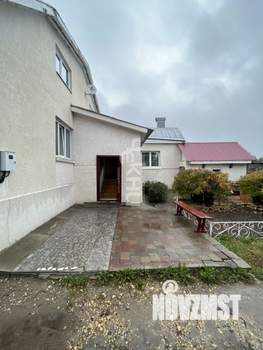 Коттедж 150м&sup2;, 2-этажный, участок 10 сот.  