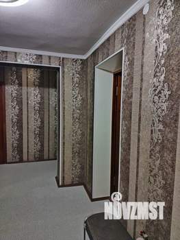 Дом 248м², 2-этажный, участок 10 сот.  