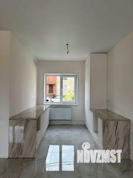 Таунхаус 112м², 2-этажный, участок 2 сот.  