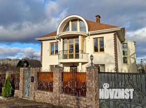 Дом 585м², 4-этажный, участок 8 сот.  