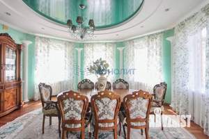 Дом 521м², 3-этажный, участок 28 сот.  