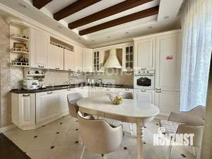 Таунхаус 186м², 3-этажный, участок 2 сот.  