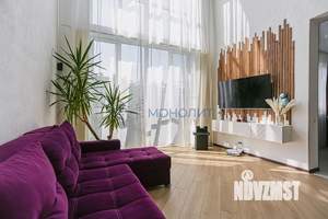 Дом 270м², 2-этажный, участок 8 сот.  