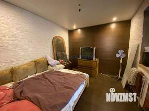 Дом 130м², 2-этажный, участок 5 сот.  