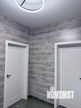 Коттедж 212м², 2-этажный, участок 4 сот.  