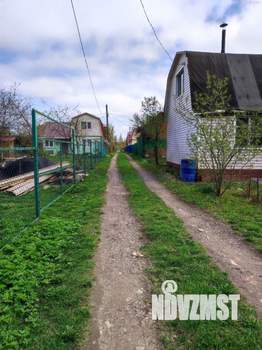 Дом 30м², 2-этажный, участок 5 сот.  