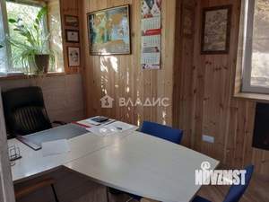 Дом 490м², 4-этажный, участок 3 сот.  