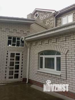 Коттедж 350м², 3-этажный, участок 20 сот.  