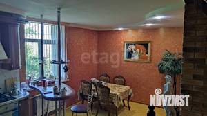 Дом 330м², 2-этажный, участок 7 сот.  