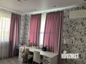 Коттедж 200м², 2-этажный, участок 10 сот.  