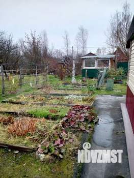 Дом 25м², 2-этажный, участок 6 сот.  