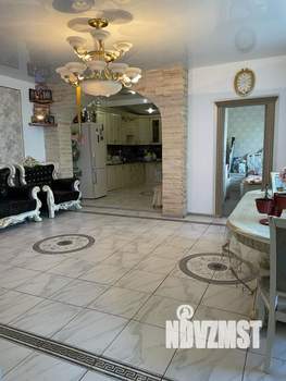 Дом 140м², 2-этажный, участок 4 сот.  