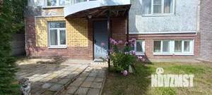 Дом 293м², 3-этажный, участок 15 сот.  