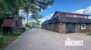 Дом 251м², 2-этажный, участок 30 сот.  