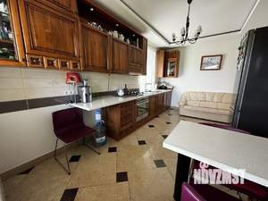 Дом 169м², 2-этажный, участок 9 сот.  