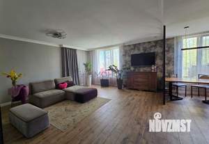 Дом 200м², 2-этажный, участок 8 сот.  