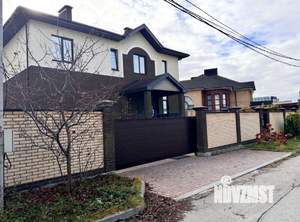 Коттедж 354м², 3-этажный, участок 9 сот.  