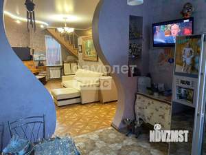 Дом 107м&sup2;, 2-этажный, участок 4 сот.  