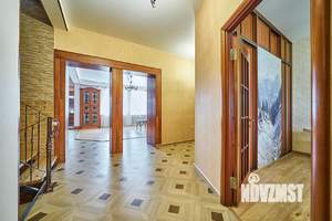 Коттедж 236м², 2-этажный, участок 9 сот.  