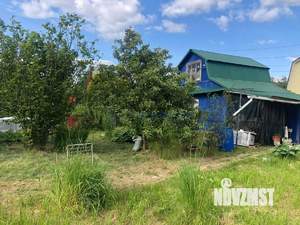 Дом 30м², 2-этажный, участок 5 сот.  