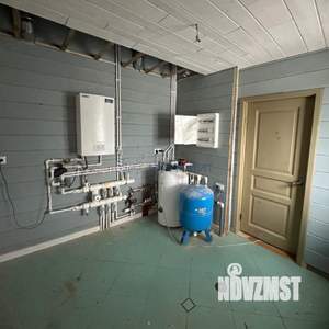 Дом 240м², 2-этажный, участок 6 сот.  