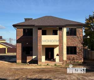 Коттедж 220м&sup2;, 2-этажный, участок 10 сот.  