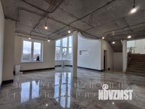 Дом 585м², 4-этажный, участок 8 сот.  