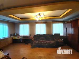 Дом 210м², 2-этажный, участок 6 сот.  