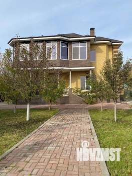 Дом 520м², 3-этажный, участок 21 сот.  
