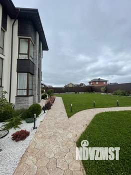 Коттедж 357м², 3-этажный, участок 16 сот.  