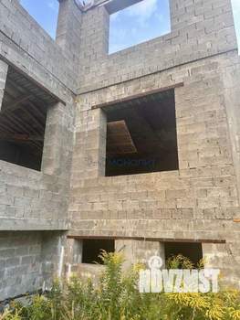 Дом 640м², 3-этажный, участок 15 сот.  