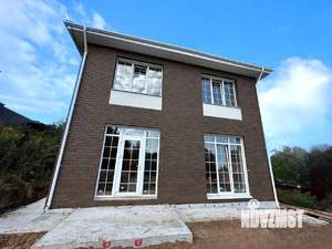 Коттедж 145м², 2-этажный, участок 5 сот.  