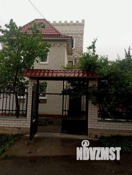 Коттедж 350м², 3-этажный, участок 20 сот.  