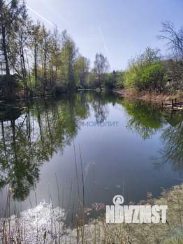 Дом 30м&sup2;, 2-этажный, участок 5 сот.  