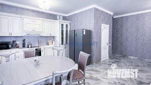 Дом 156м², 3-этажный, участок 7 сот.  